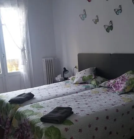 Tu Hogar Гостевой дом Сан-Себастьян