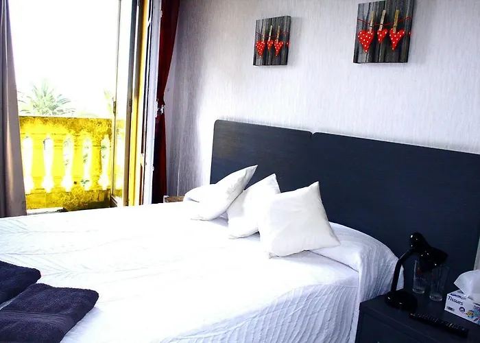 Vendégház Tu Hogar *